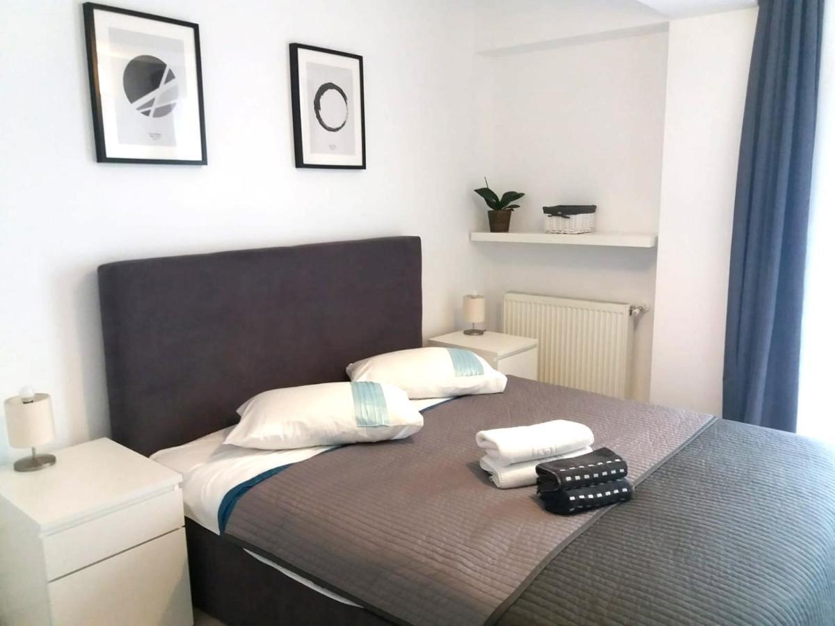 Airport Residence - Apartment Across From Otopeni Airport المظهر الخارجي الصورة